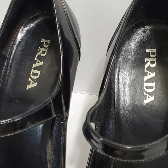Prada Ombré Slacked Heel Patent Mary JaneSize EU 37.5